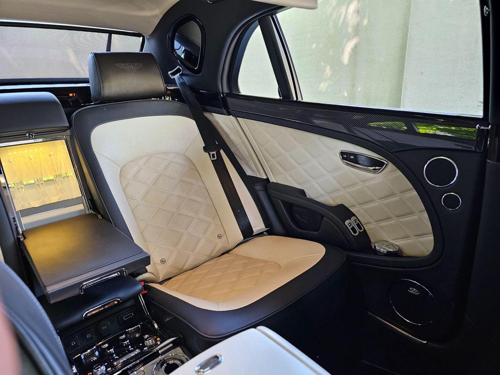 Inside 2015 Bentley Mulsanne